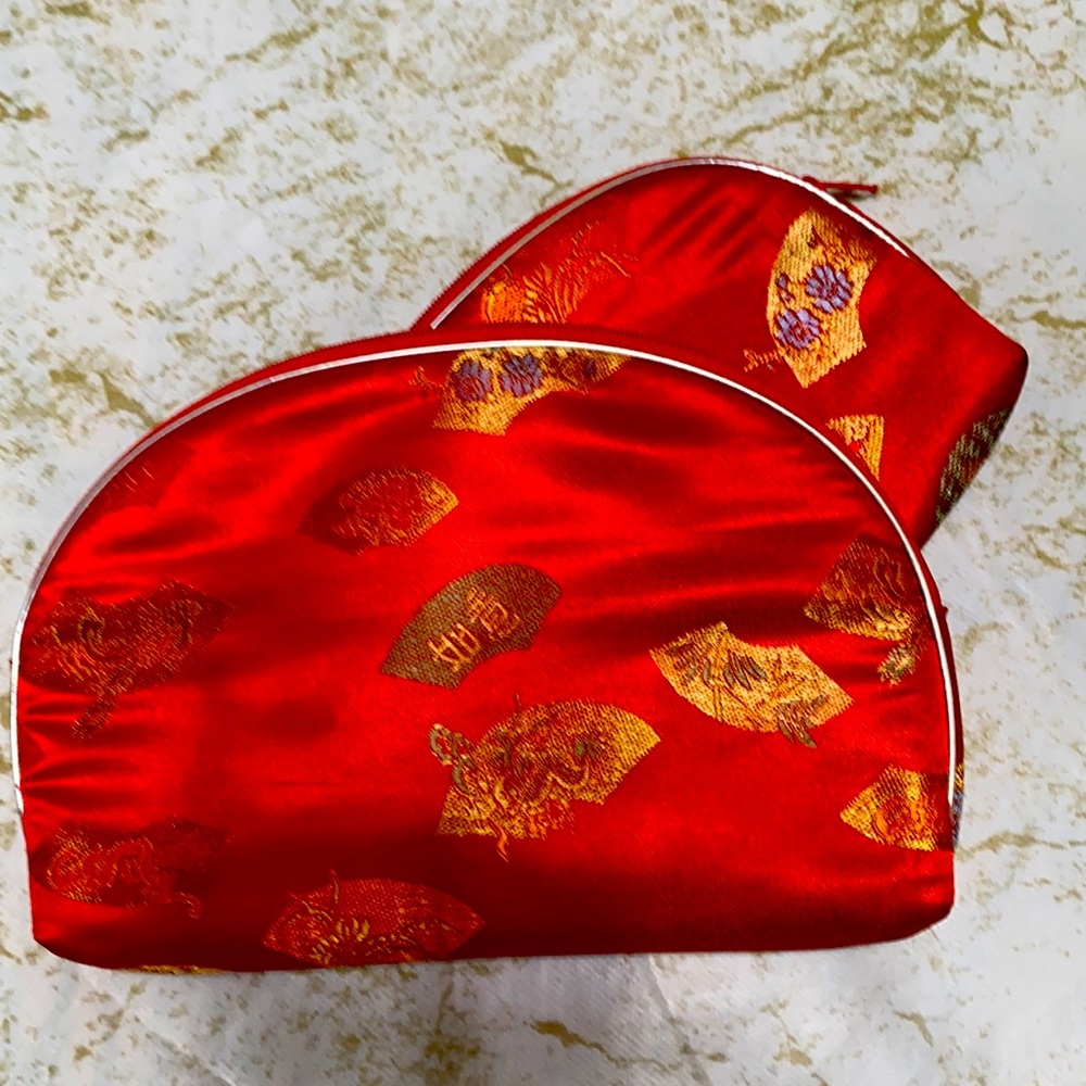 Pair of make up bags